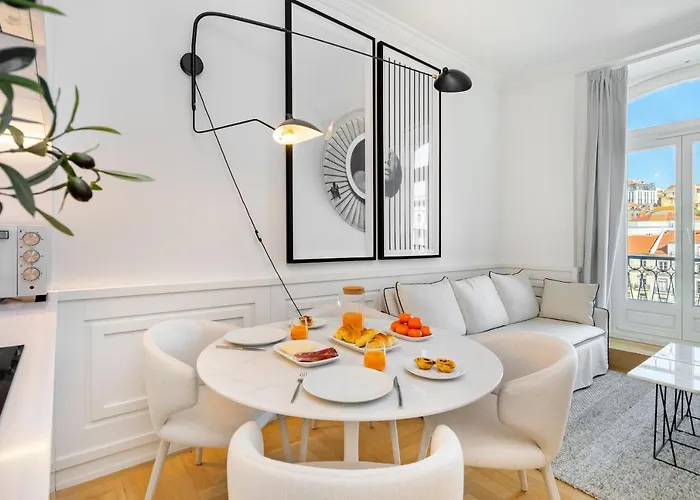 Whome The Boulevard Prime Location With Ac & Elevator Διαμέρισμα *