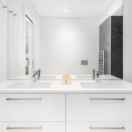 דירה Whome The Boulevard Prime Location With Ac & Elevator *